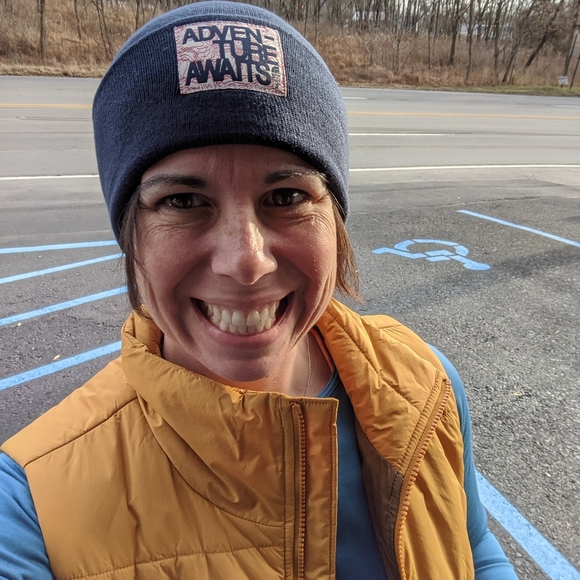 Meet your Posher, Amanda - Picture 1 of 2